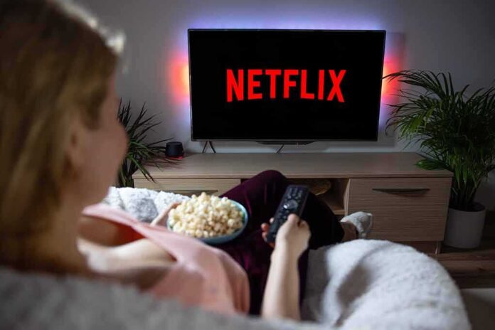 shutterstock_1962278488.jpg netflix